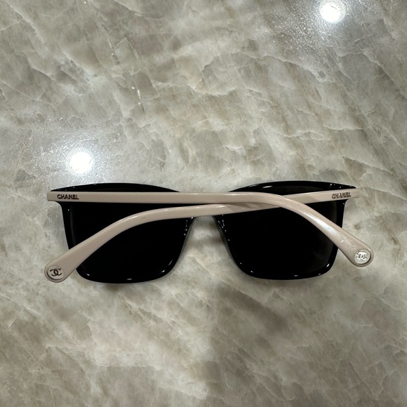 CHANEL sunglasses - Picture 7 of 7